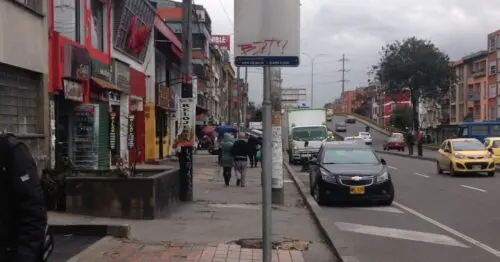 PARADERO SITP BARRIO GALERIAS  038A00